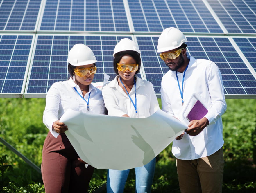 Kineti Solar engineers installing solar panels